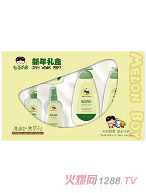 西瓜太郎洗滌護(hù)膚用品新年禮盒
